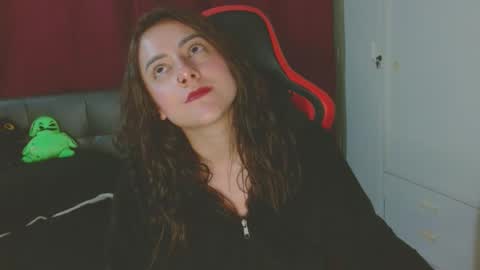 Noamartin online show from December 2024 02:09:02 AM