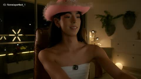 Snapshot of nobodyisperfect___ chatting on June 2026 12:59:02 AM Samantha online show from June 2026 12:59:02 AM