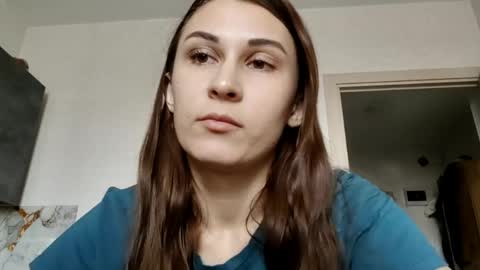 Mia online show from April 2026 08:50:01 AM