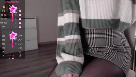 Snapshot of noelleneptune chatting on September 2025 10:26:02 AM noelleneptune online show from September 2025 10:26:02 AM