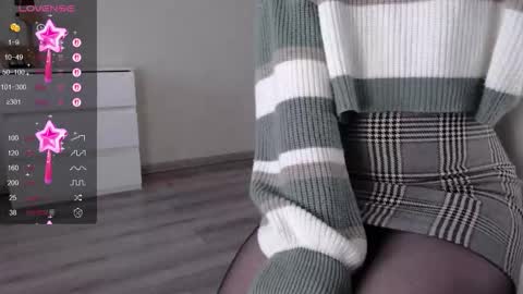 Snapshot of noelleneptune chatting on September 2025 10:38:02 AM noelleneptune online show from September 2025 10:38:02 AM