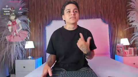 Snapshot of noha_parker chatting on August 2026 04:14:01 AM Noha online show from August 2026 04:14:01 AM