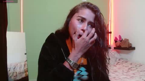 Noha Thomson online show from February 2025 09:47:01 PM