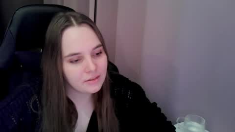 noir_ember_ online show from March 2026 04:00:01 PM