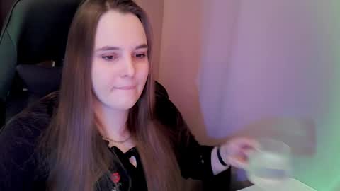 noir_ember_ online show from March 2026 02:54:01 PM