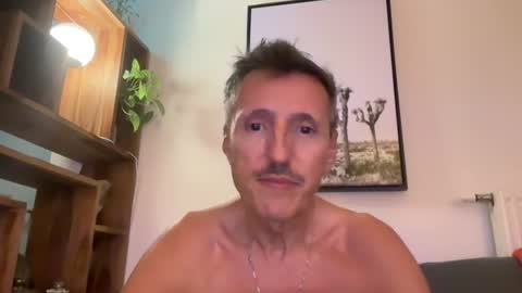 nolo34 online show from June 2026 10:19:02 PM