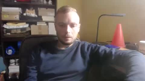 J. online show from October 2025 08:29:01 PM