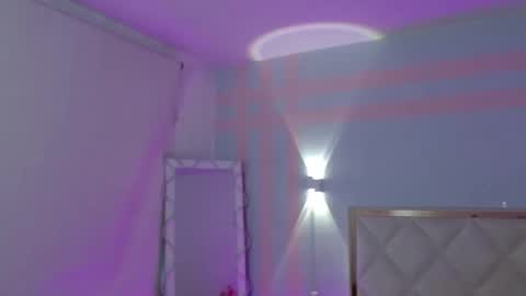 nooah_tay online show from March 2026 07:07:01 PM