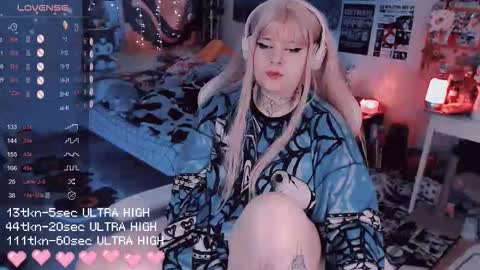 Noori online show from December 2025 08:58:02 PM