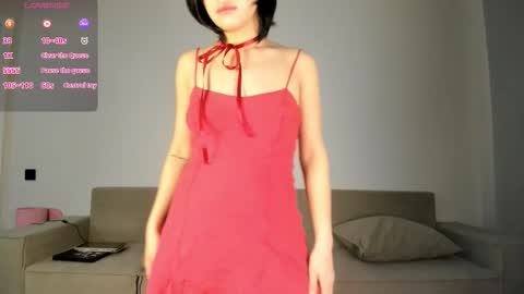 Nora online show from December 2025 03:02:02 AM