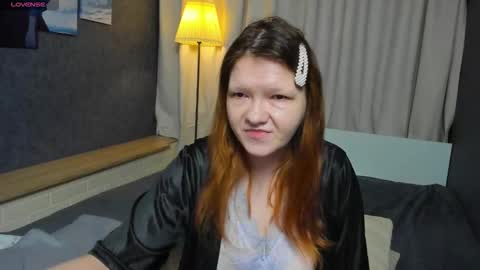 Nora online show from October 2025 10:10:01 AM