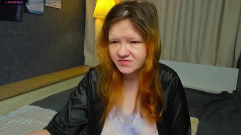 Nora online show from November 2025 10:14:02 AM