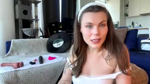 Snapshot of nordicbelle chatting on May 2026 02:14:02 PM Nordic Belle online show from May 2026 02:14:02 PM