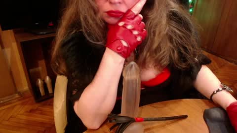 miss Tress online show from December 2024 11:14:02 PM