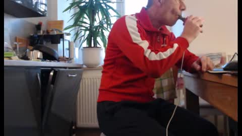 Snapshot of normuc chatting on December 2024 09:50:01 AM Normuc online show from December 2024 09:50:01 AM