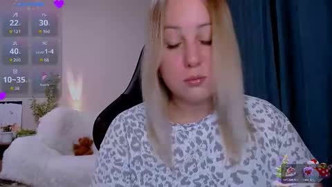 hi glad to chat online show from December 2025 07:52:01 PM