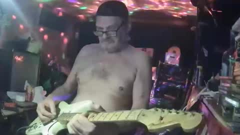 notflamingfart online show from January 2026 12:04:02 AM