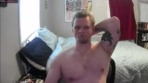 Snapshot of notsureaboutthislol chatting on May 2026 06:46:01 PM Embarrassed Naked online show from May 2026 06:46:01 PM