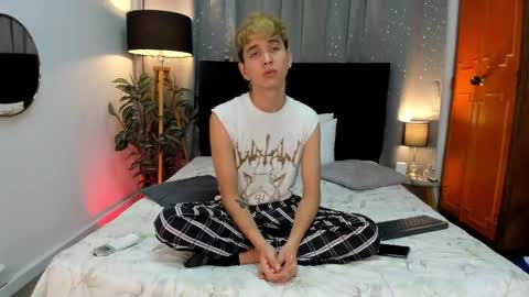 NovayBrian online show from February 2025 05:47:01 AM