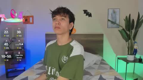 NovayBrian online show from October 2025 04:33:01 AM