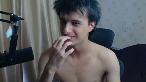 Snapshot of nuar_x chatting on May 2026 01:43:02 PM Nuar X online show from May 2026 01:43:02 PM