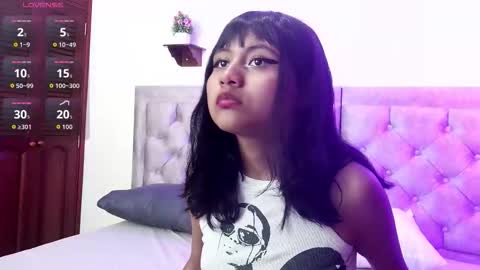 NubesNubladas online show from September 2025 03:54:01 AM