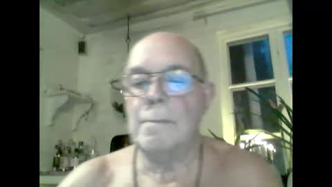 Snapshot of nudistjavist chatting on December 2024 02:51:01 PM Haky online show from December 2024 02:51:01 PM
