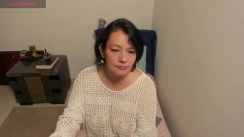 nuit_rose online show from October 2025 02:14:02 AM