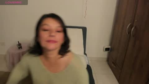 Snapshot of nuit_rose chatting on April 2026 01:41:01 AM nuit_rose online show from April 2026 01:41:01 AM