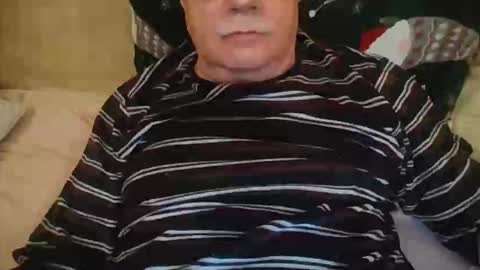 nukiss online show from April 2026 09:50:02 PM