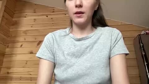 Ema online show from October 2025 06:17:01 AM