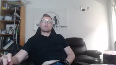 Snapshot of nursefan chatting on October 2025 03:42:02 PM nursefan online show from October 2025 03:42:02 PM