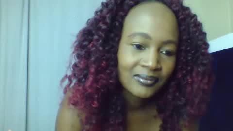 nutgal online show from December 2025 08:01:02 AM