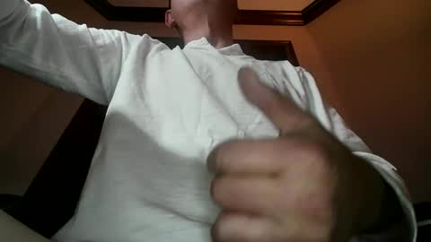 Snapshot of nv4444ny chatting on March 2026 08:09:01 AM Showme online show from March 2026 08:09:01 AM