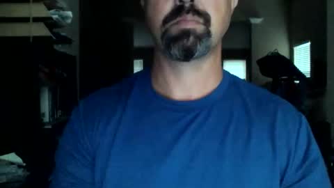 nvrenuff1979 online show from May 2026 10:46:01 AM