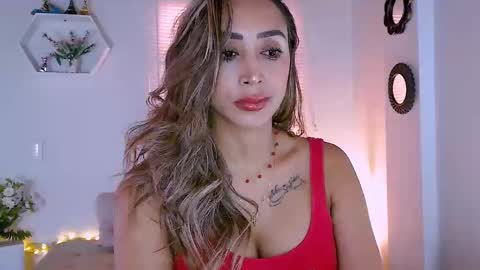 Nycole online show from February 2025 01:48:02 PM