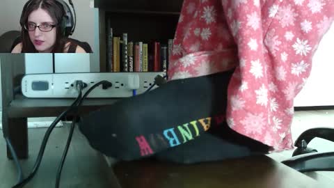 Nyctophilic online show from April 2026 03:43:01 PM