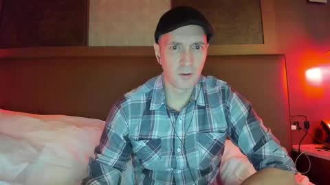 Snapshot of nyhudsonvalleyfun chatting on January 2025 03:19:01 AM HudsonValleyNYfun online show from January 2025 03:19:01 AM