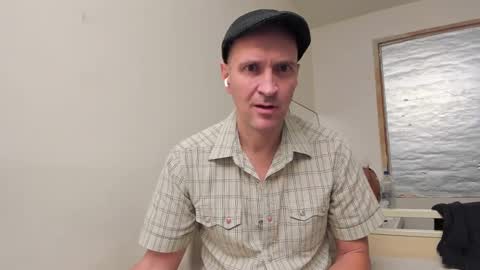 Snapshot of nyhudsonvalleyfun chatting on November 2025 05:24:01 PM HudsonValleyNYfun online show from November 2025 05:24:01 PM