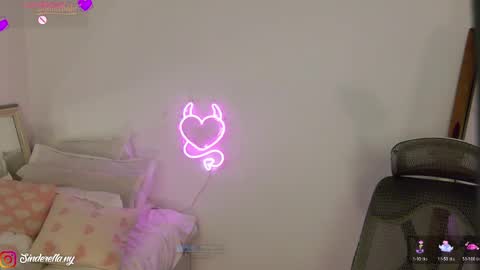 Snapshot of nylaahhh chatting on June 2026 01:30:01 AM Nylaah online show from June 2026 01:30:01 AM