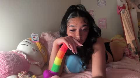 Snapshot of nylasinns chatting on May 2026 02:42:02 AM nylasinns online show from May 2026 02:42:02 AM