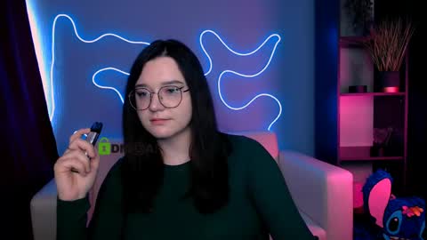 Snapshot of nymiraa chatting on April 2026 01:42:02 PM Mira online show from April 2026 01:42:02 PM