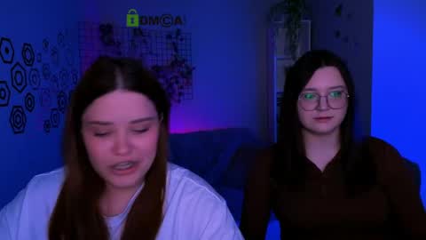Snapshot of nymiraa chatting on April 2026 01:09:02 PM Mira online show from April 2026 01:09:02 PM