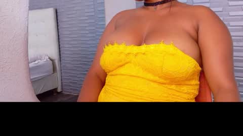 Snapshot of nympho_bff chatting on February 2026 11:05:02 PM nympho_bff online show from February 2026 11:05:02 PM