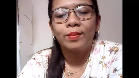 Snapshot of nymphoangel2022 chatting on February 2025 11:21:02 AM I am your angel online show from February 2025 11:21:02 AM
