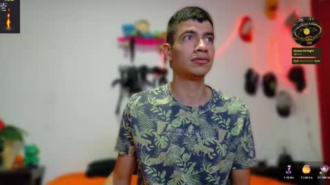 Snapshot of nymphobuddies chatting on February 2025 02:45:01 AM David and Steven Independents online show from February 2025 02:45:01 AM