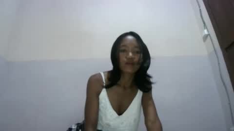 Snapshot of nympholinha chatting on February 2025 02:21:02 PM nympholinha online show from February 2025 02:21:02 PM