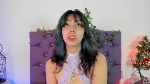   online show from December 2024 04:08:02 PM