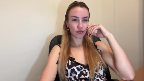 Snapshot of nyxelia_ chatting on February 2026 08:41:01 AM Anastasia online show from February 2026 08:41:01 AM