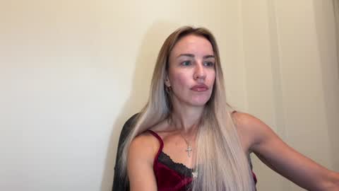 Snapshot of nyxelia_ chatting on July 2026 07:02:02 AM Anastasia online show from July 2026 07:02:02 AM